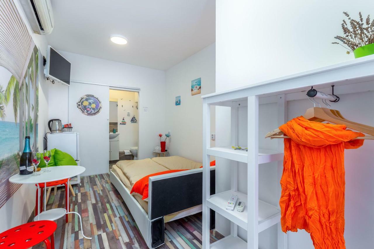 Center Rooms With Terrace Rijeka Ngoại thất bức ảnh